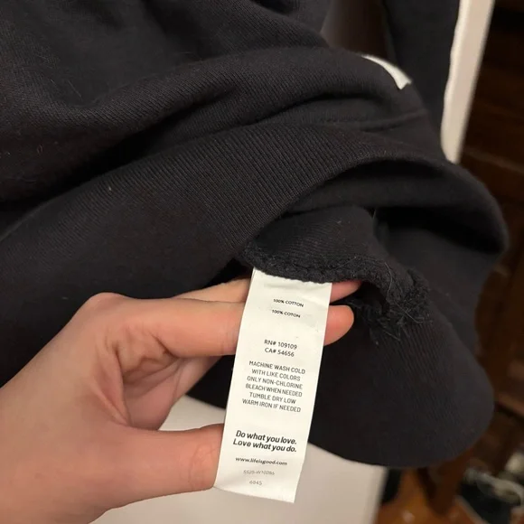 Life is Good Crew Neck Fleece - Picture 6 of 13